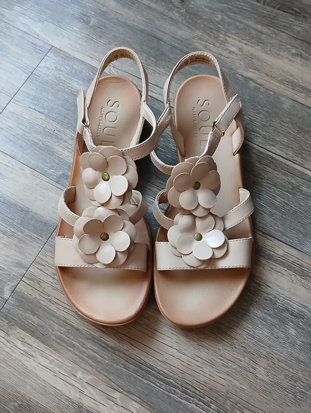 SOUL Naturalizer Beige Floral Slingback Sandals‎